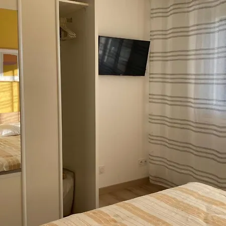 Apartment Portes De La Vielle - 3 Bedrooms & Parking Annecy